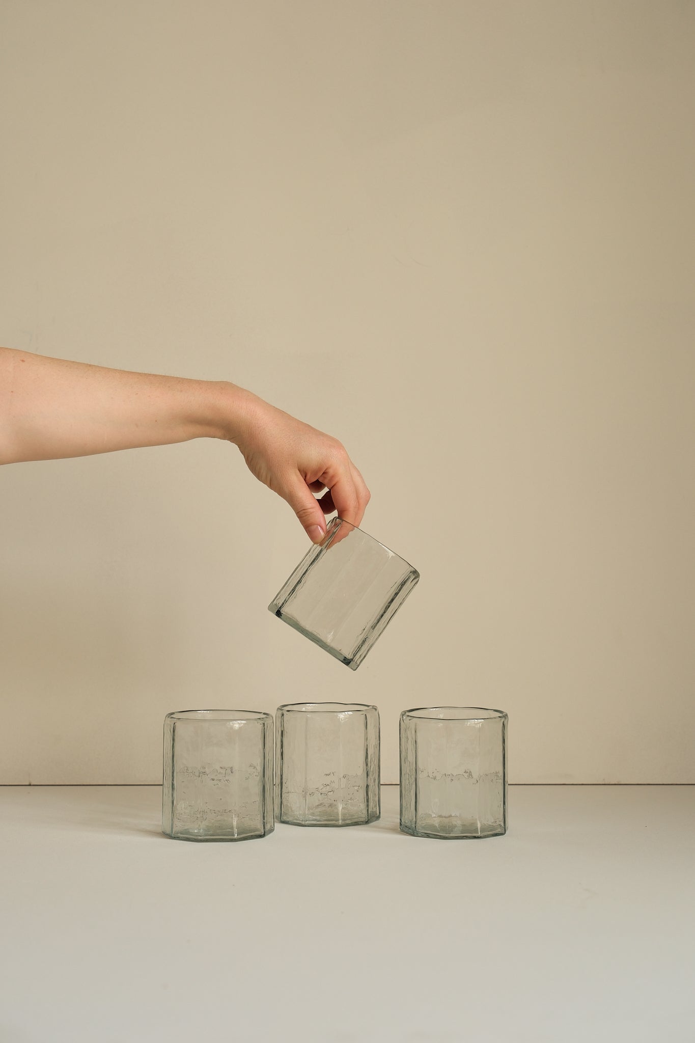 Pebbled Edge Short Glass - Set of 4