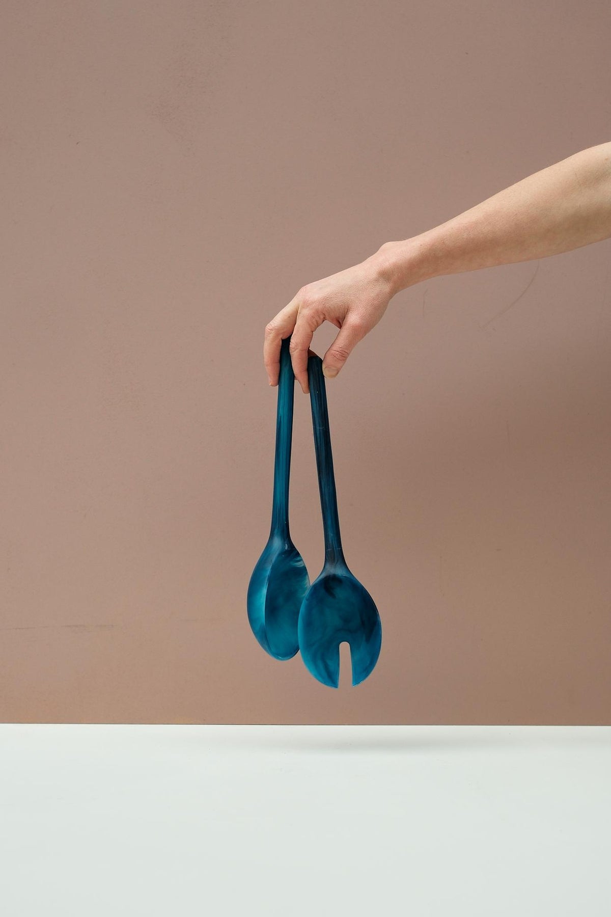 Resin Salad Servers - Mægen