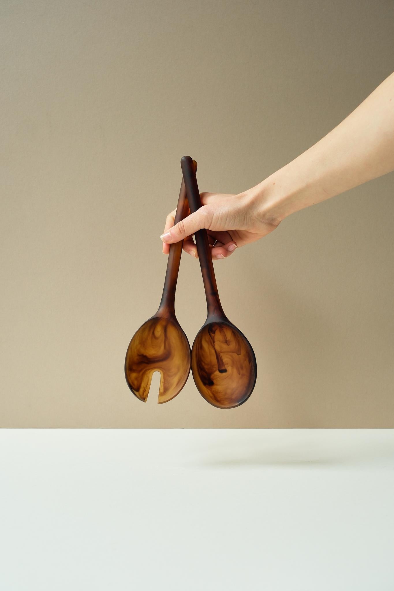 Resin Salad Servers - Mægen
