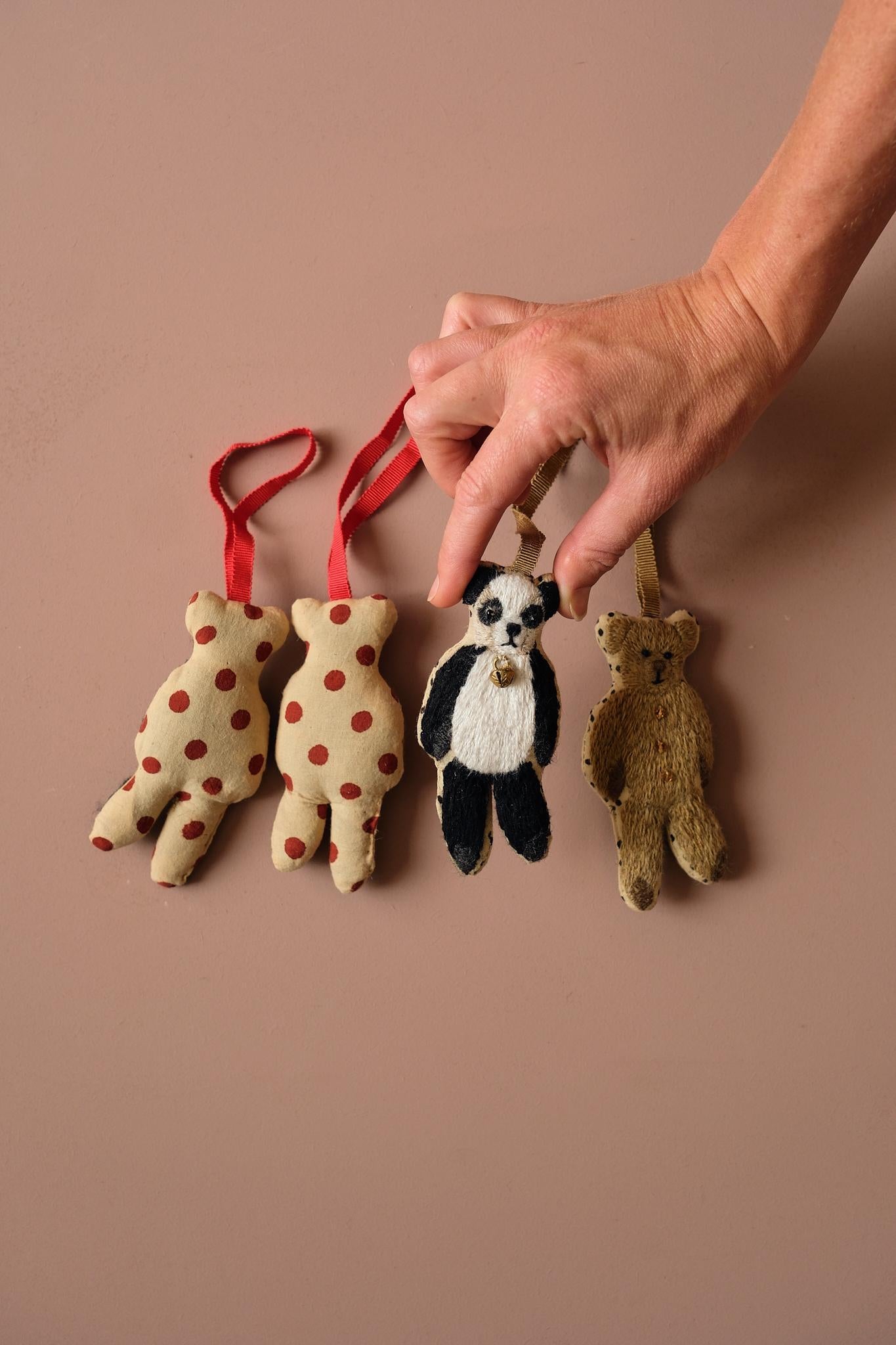 Handmade Bear Decorations by Ludio
