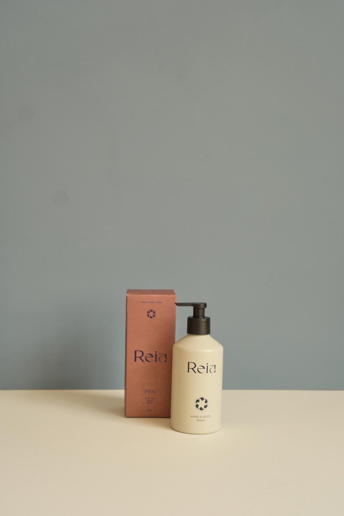 Hand & Body Wash 350ml by Reia