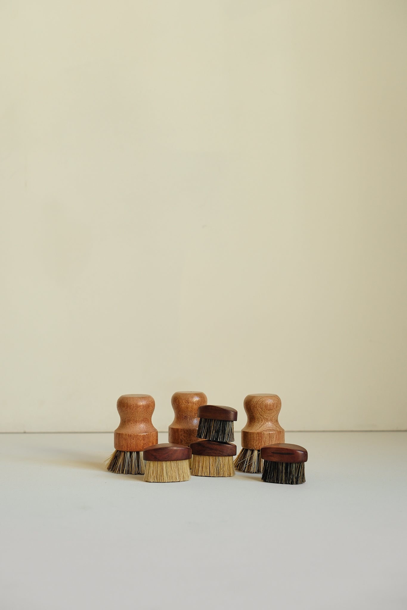 Mini Wooden Mushroom Brush