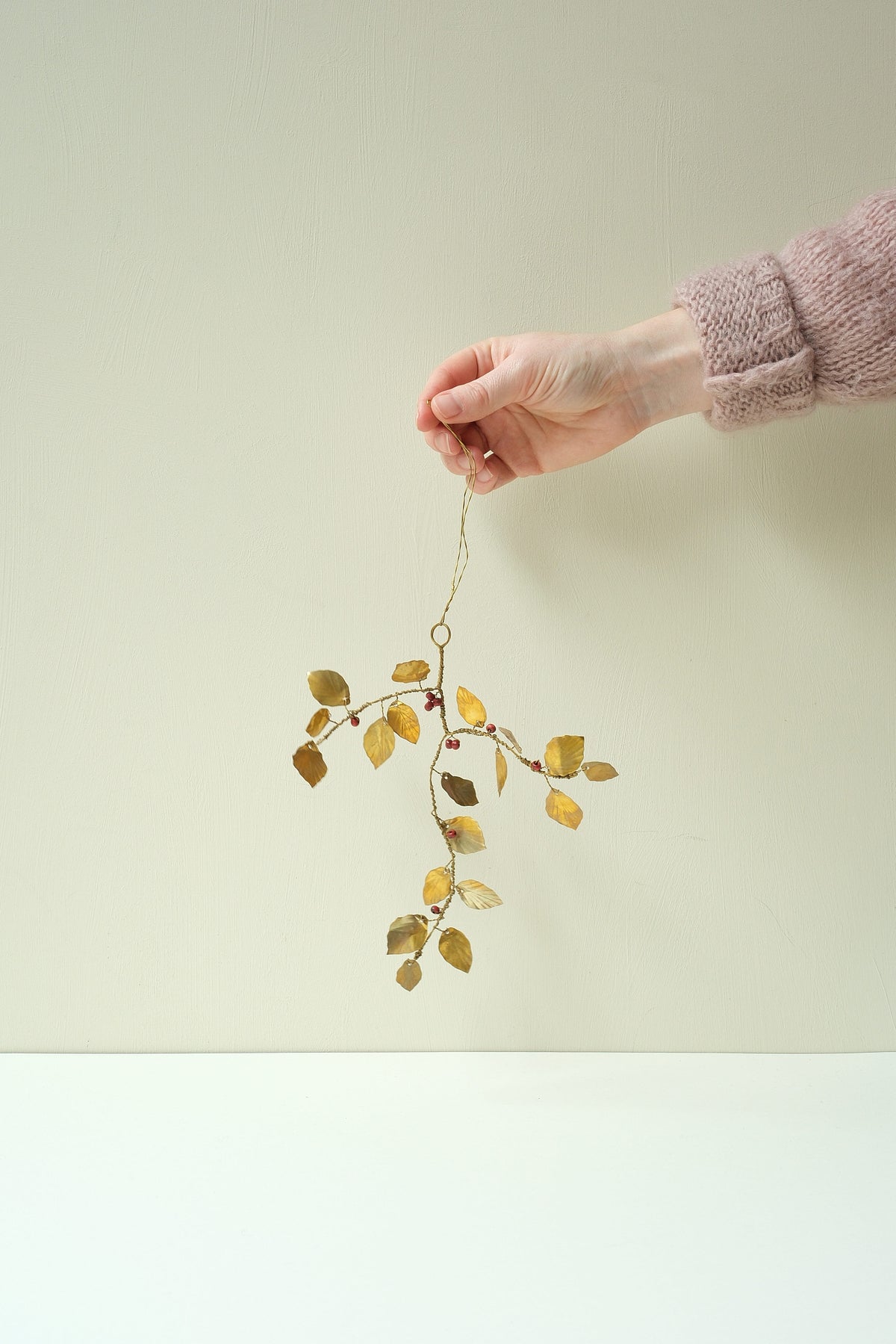 Festive Brass Foliage