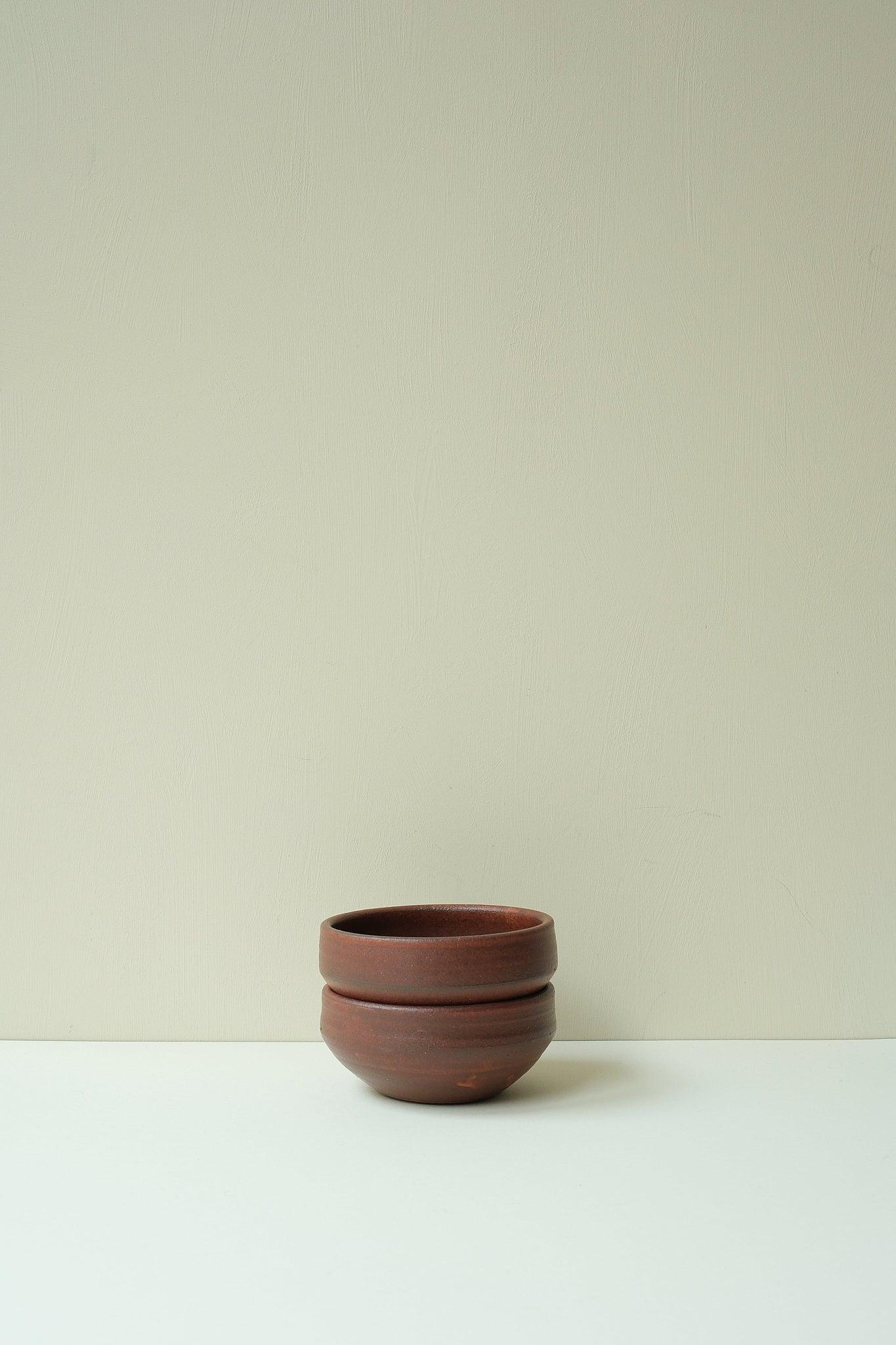 Small Red-Brown Glaze Bowl
