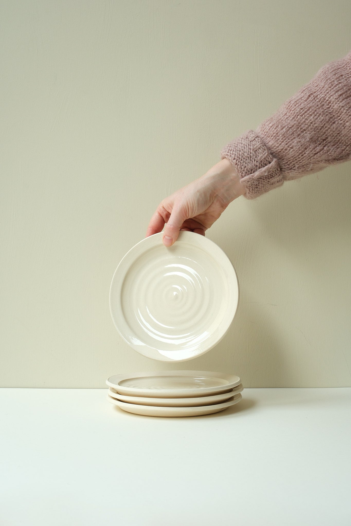 Off-White Side Plate