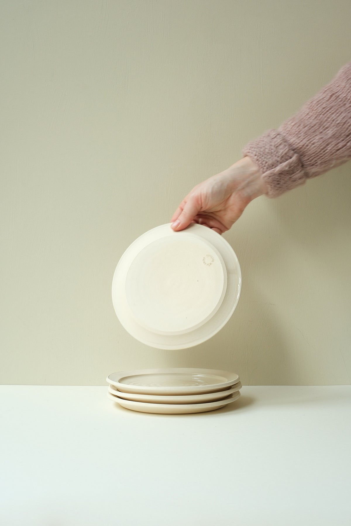 Off-White Side Plate