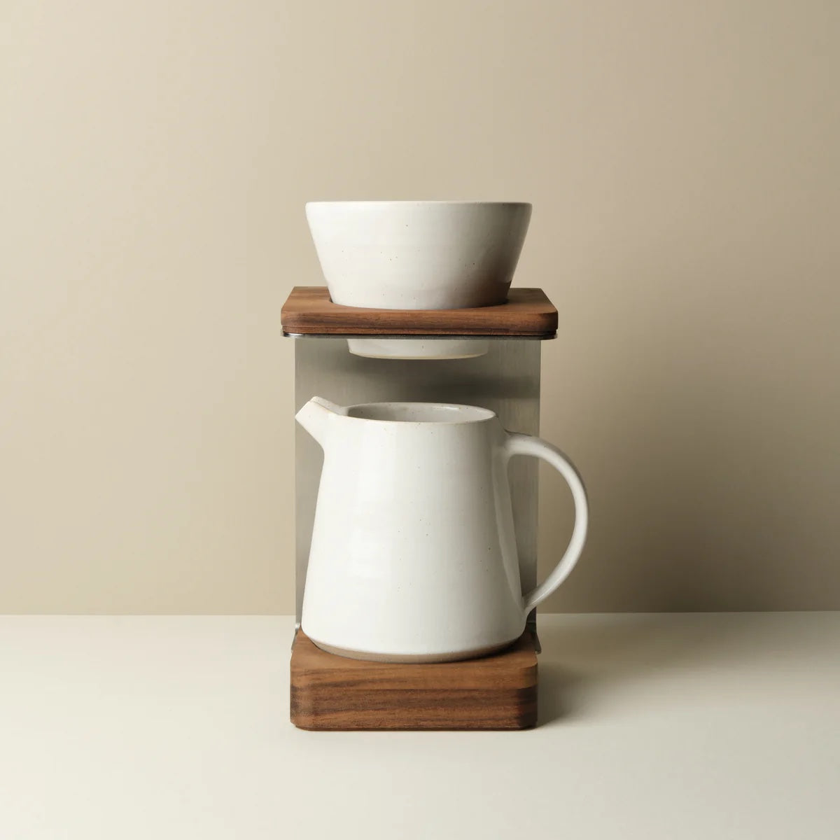 Ceramic &amp; Walnut Coffee Dripper