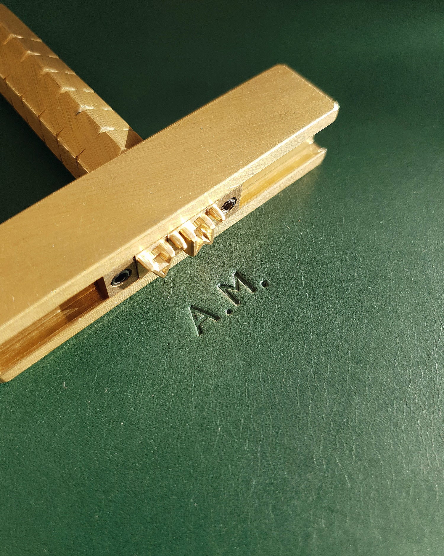 Leathercraft Workshop with Michelle Wong | Saturday 27th September