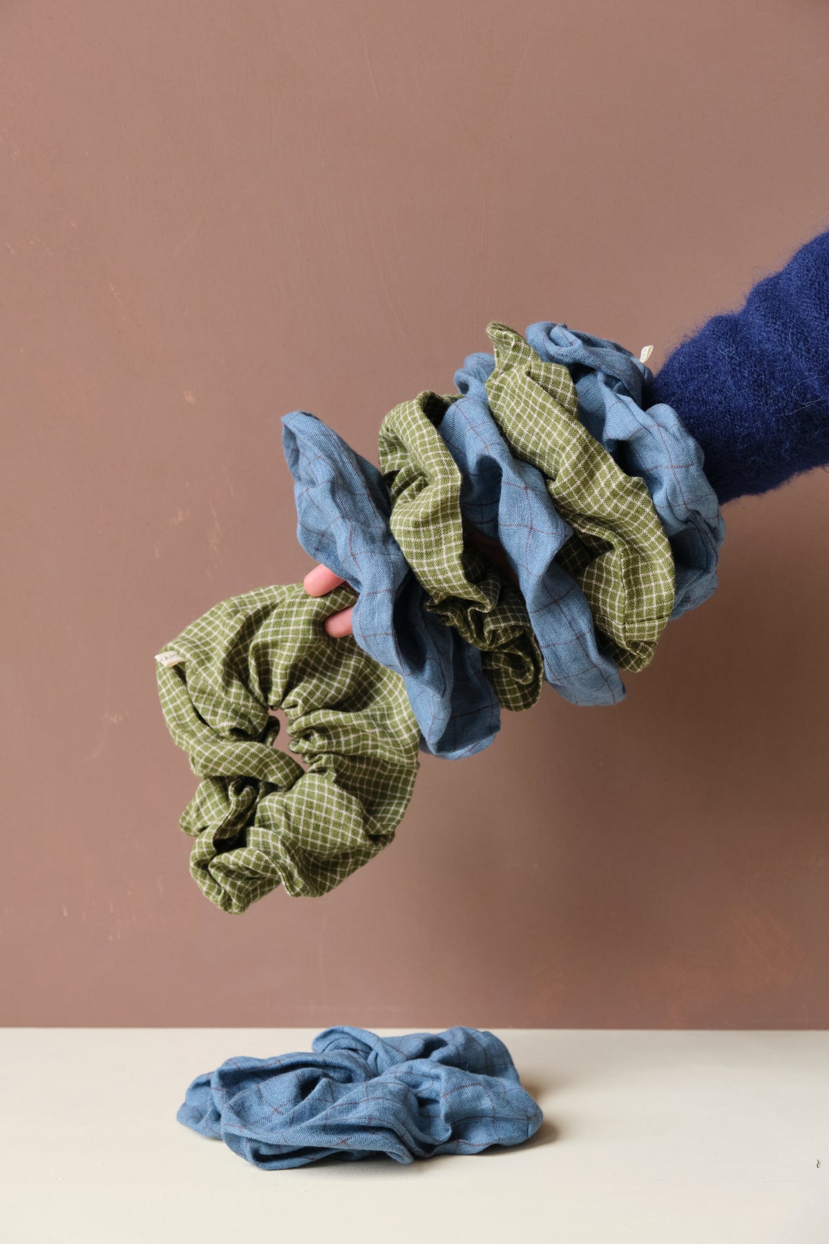 Giant Linen Scrunchie