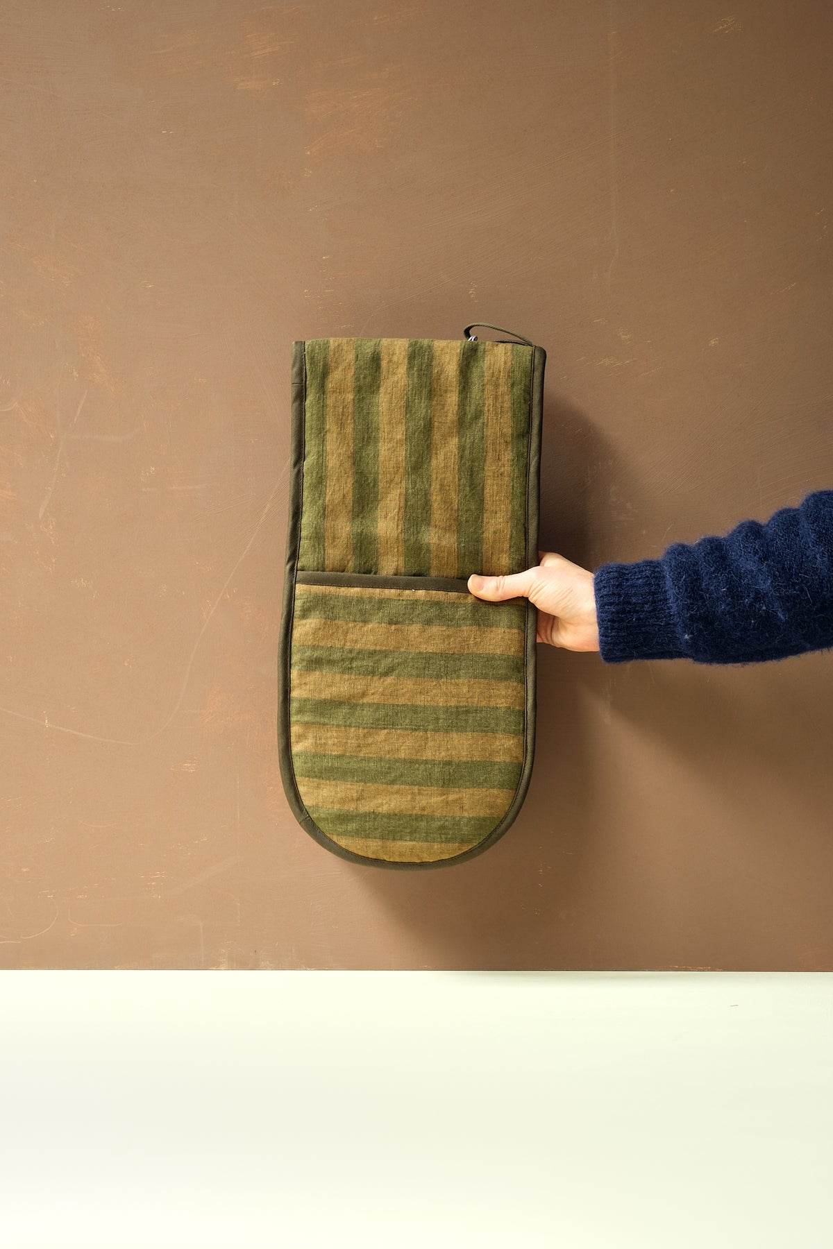 Striped Linen Oven Glove