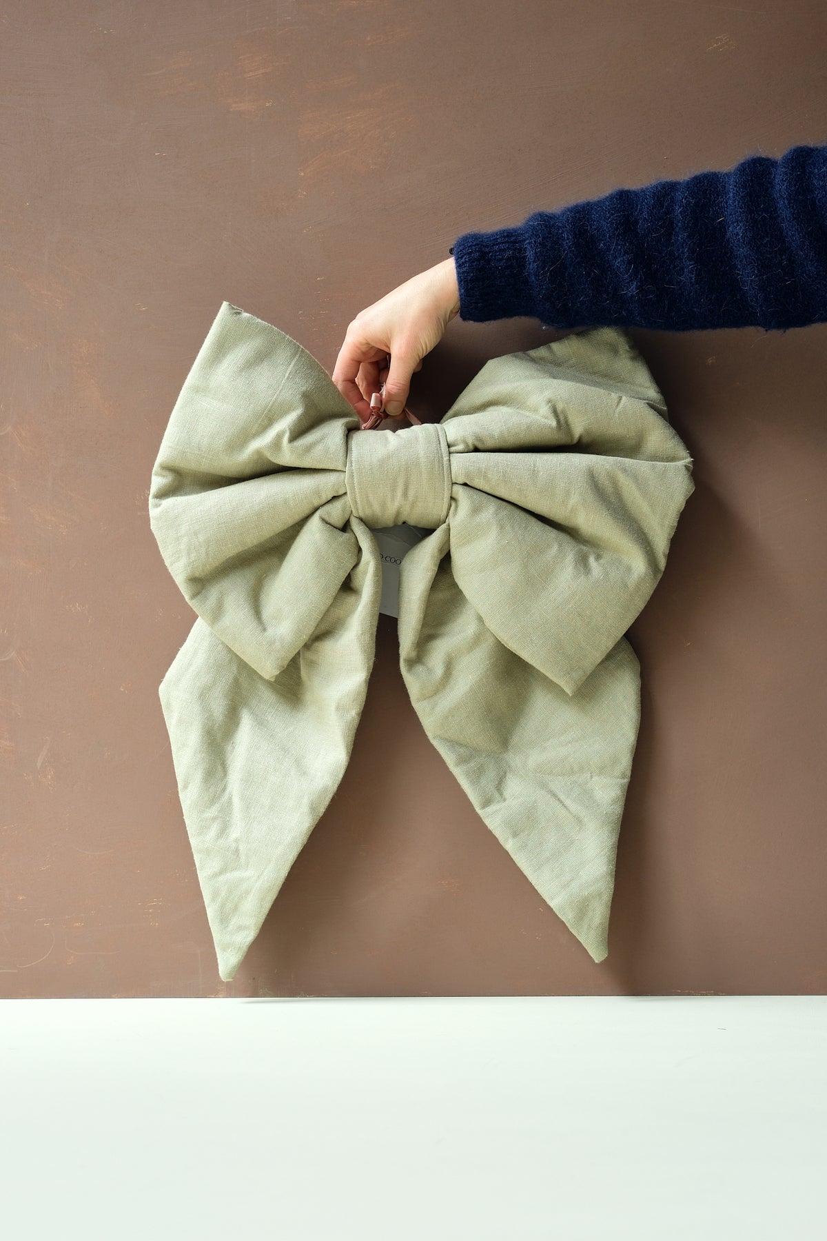 Large Linen Bow