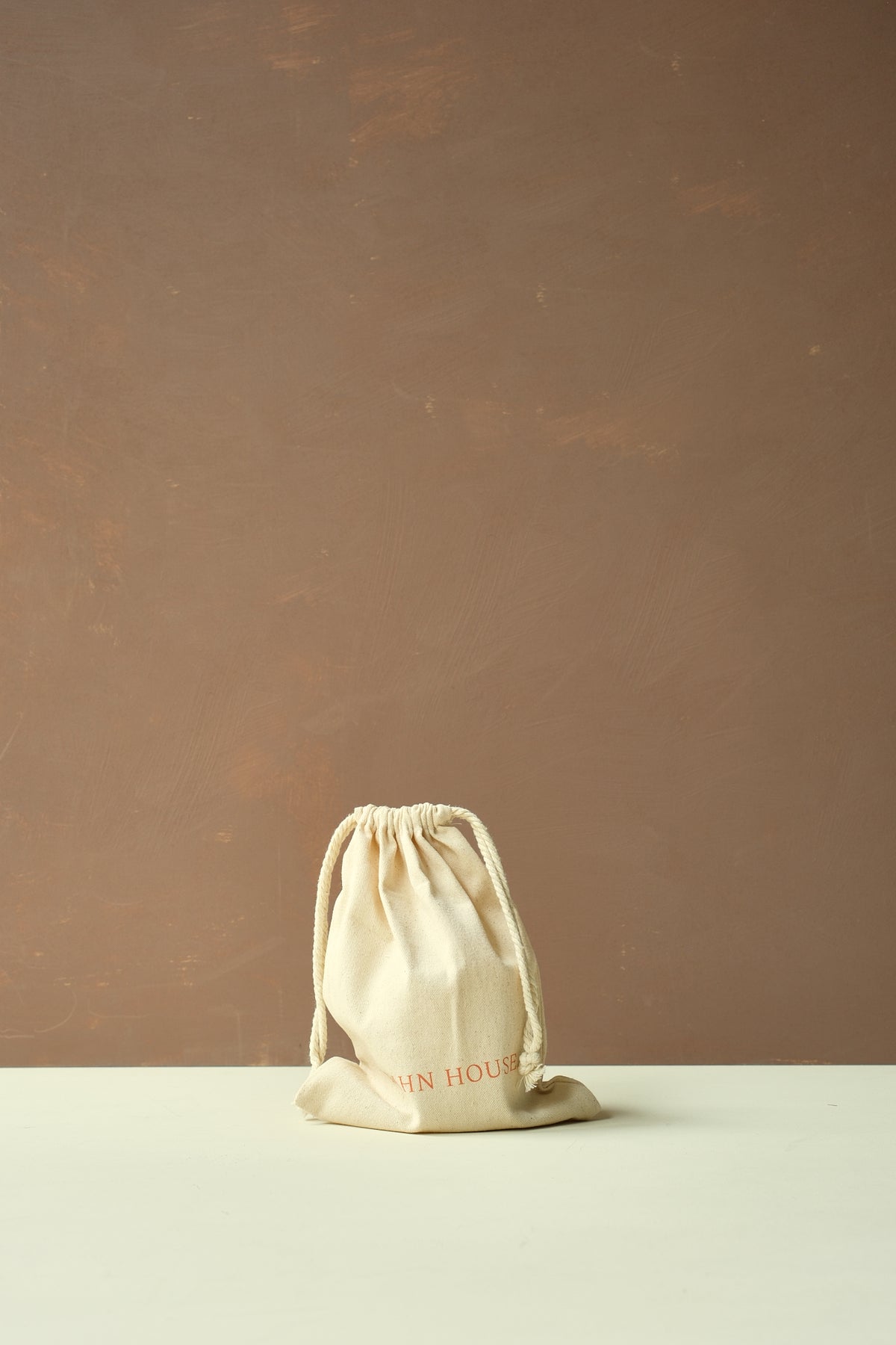 Mahn House Scented Candle