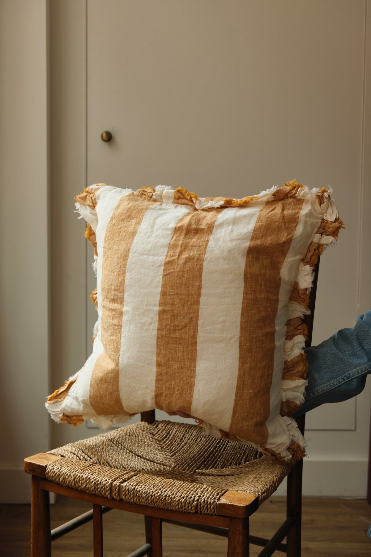 Ruffle Edge Stripe Cushion