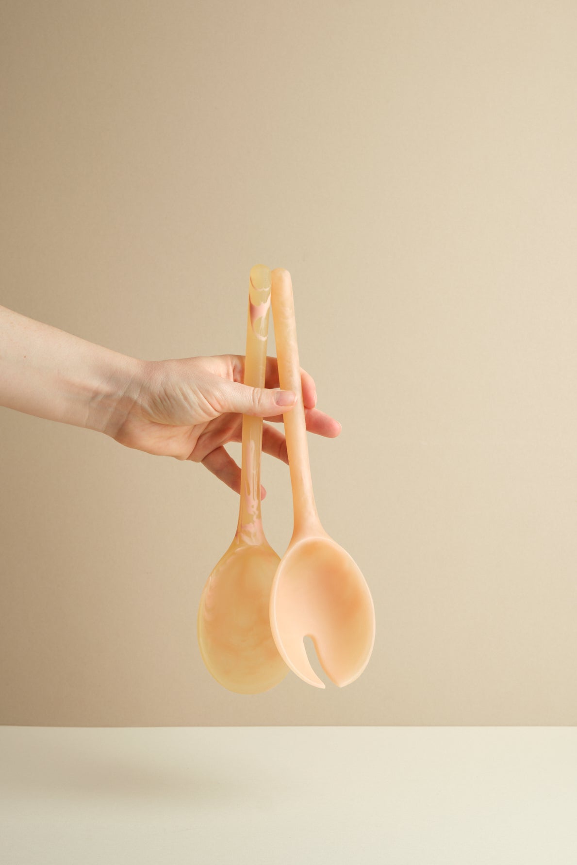 Resin Salad Servers - Mægen