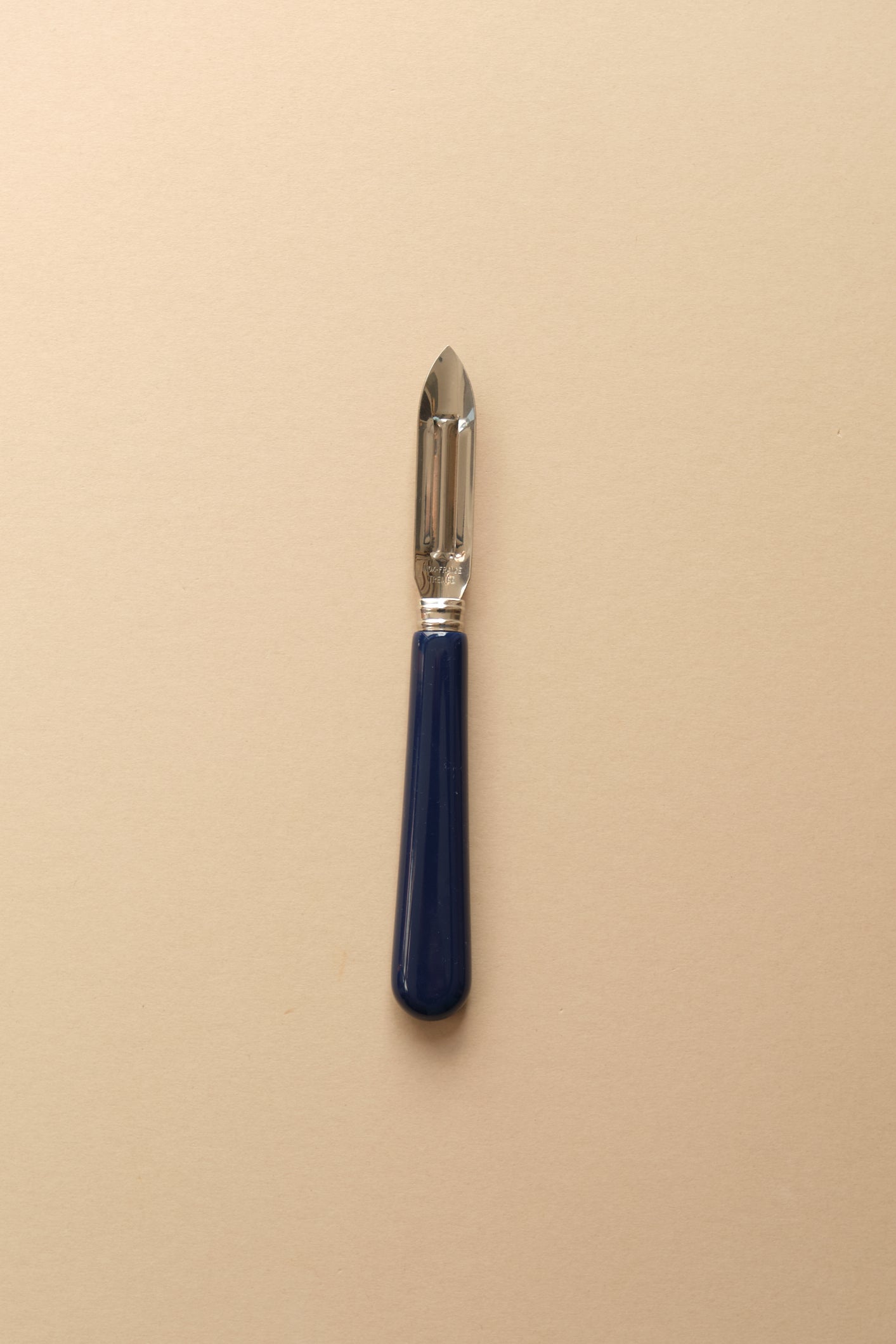 Coloured Handle Peeler