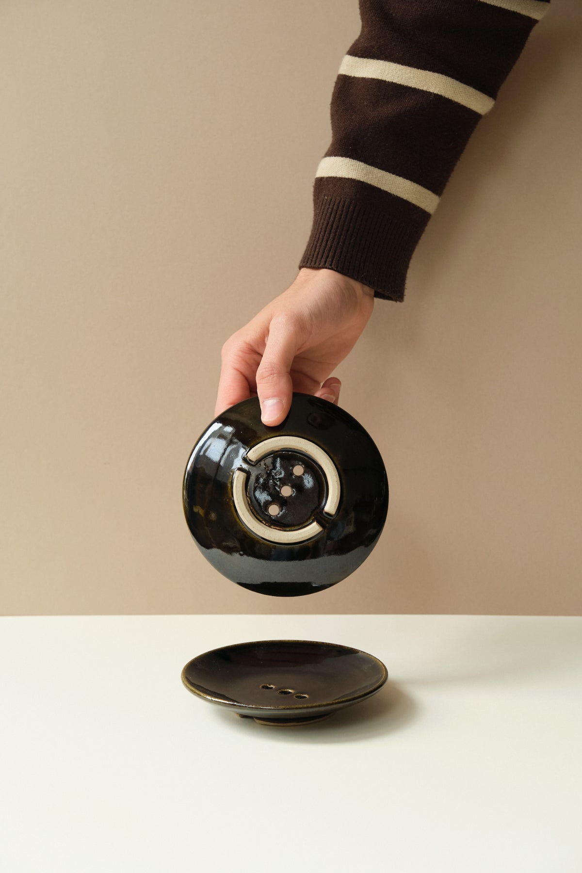 Nori Glaze Soap Dish