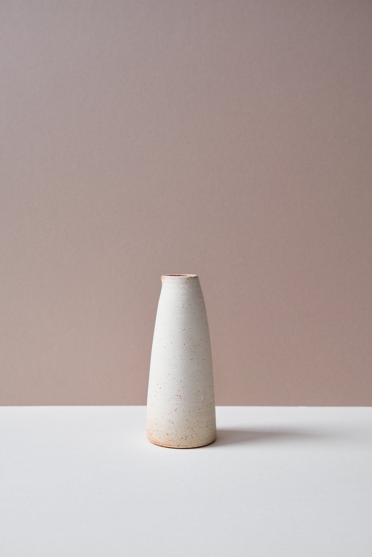 Milk Jug Vase - Verum