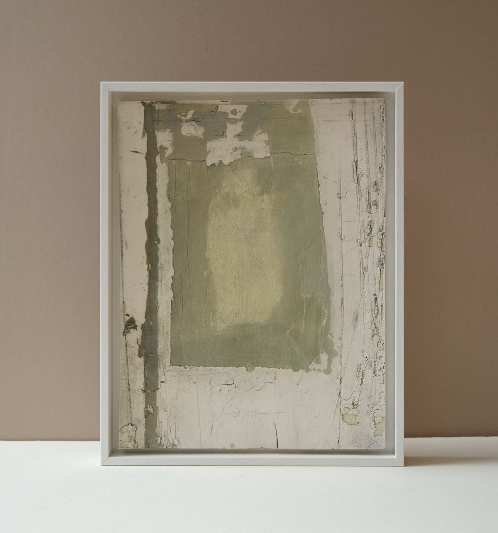 Ceramic Artwork - Peeling II - J Cairns